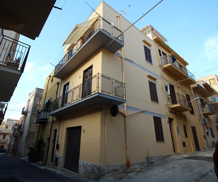 Casa Vacanze da Roberto Castellammare del Golfo Exterior foto